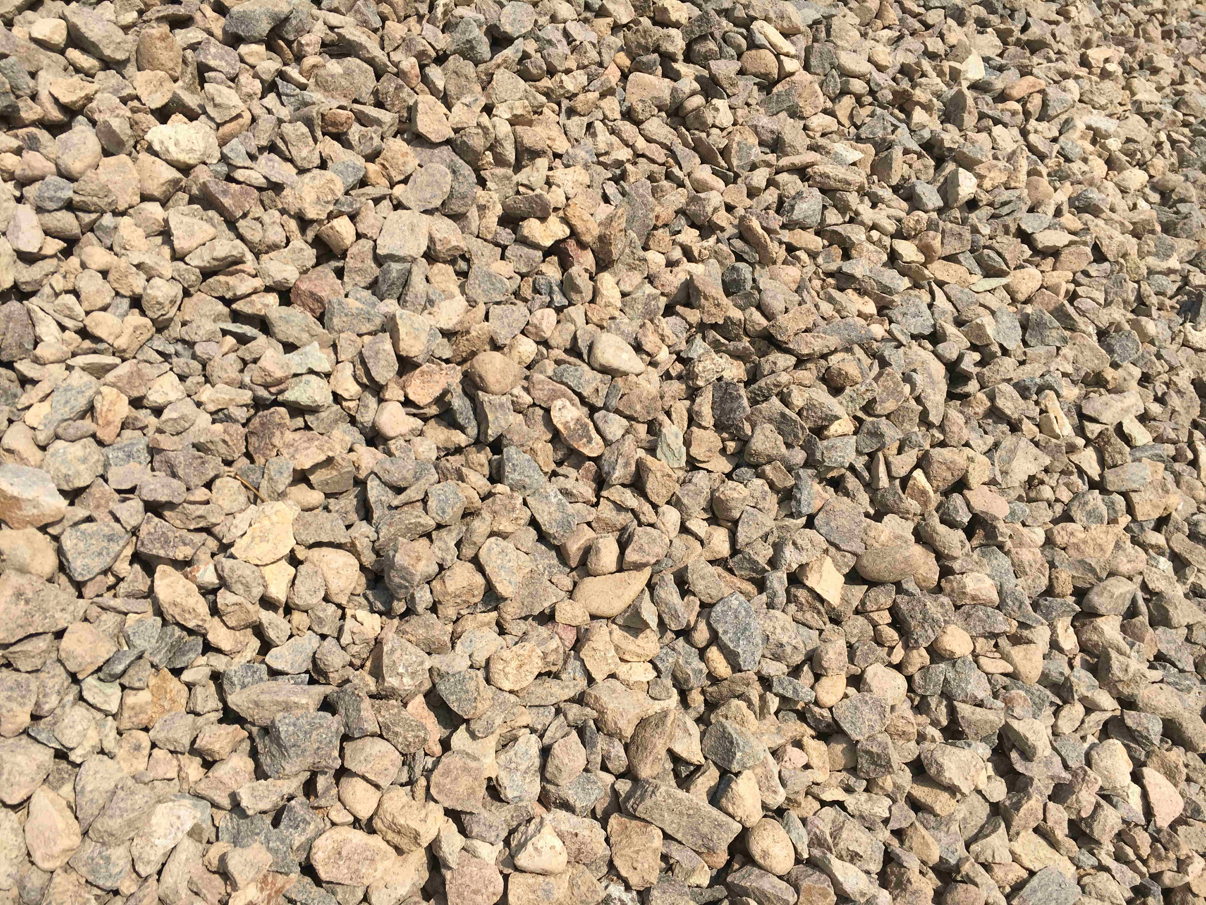 <b>【机制砂】劣质的机制砂不切合铁路的建设要求？高品质砂石骨料加工的流程有</b>